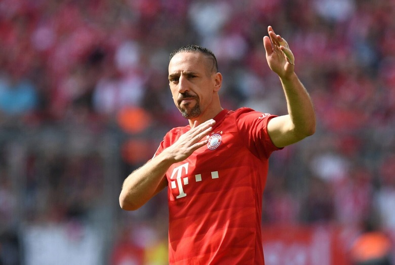 Bayern München-stjernen Franck Ribéry kunngjør pensjonisttilværelsen